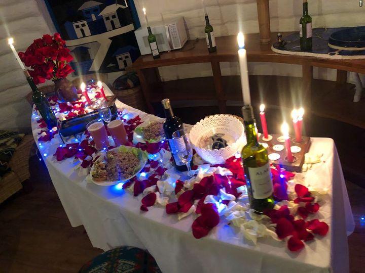 cena romántica en Lago san Pablo