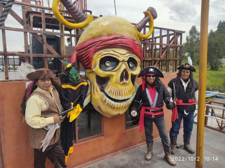 Los Piratas en el Barco Pirata