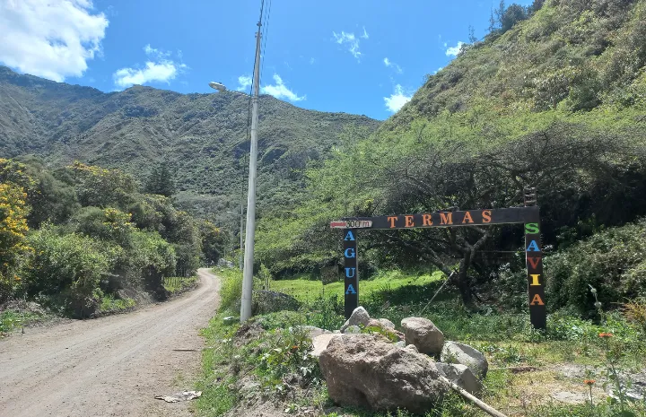 Bienvenidos, adelante por favor, les esperamos