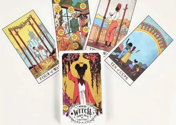 TAROT MODERN WITCH