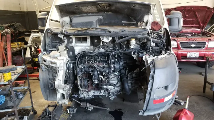 reparación de motor vehicular